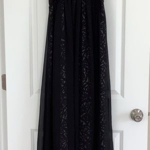 Max and Cleo Black Chiffon Long Dress Size 4